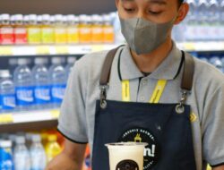 Liburan Akhir Tahun Lewat Tol, Alfa Express Rest Area Melayani Kebutuhan Perjalanan