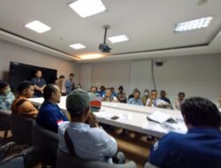 Ratusan Nelayan Karawang Utara Sampaikan Aspirasi ke PHE ONWJ Soal Pembayaran Sisa Ganti Rugi