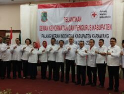 PMI Lantik Dewan Kehormatan dan Pengurus di Karawang 