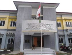 Dicurigai GC Terjadi Dugaan Praktek KKN di Disdikpora Karawang, Kadis Enggan Dikonfirmasi Malah Alihkan ke Bawahan