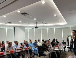 Sosialisasi PLN UP3 Karawang Program Developing Green Industry Cluster di Kawasan industri Surya Cipta