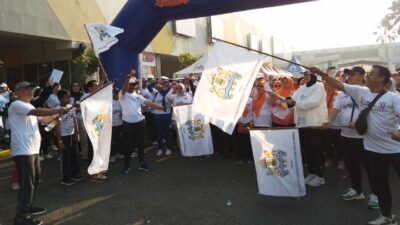Fun Walk Hari Jadi KADIN ke-55 Tahun di Karawang Sangat Meriah