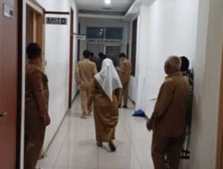 Kejati Jabar Geledah Kator DPUPR Karawang, Belum Ada Pernyataan Resmi Hasil Penggeledahan