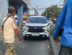 Sudah Tabrak Sebuah Motor di Flyover Lamaran, Mobil SUV Putih Melarikan Diri