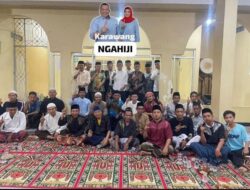 Beredar Gambar Ketua PCNU Karawang,Diduga Berkampanye Paslon Bupati-Wakil Bupati Nomor Urut 01