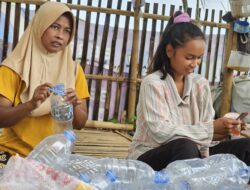 Masyarakat Tanjungpakis Kerja Sama dengan PHE ONWJ Olah Sampah Jadi Rupiah