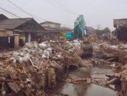 Bupati Bekasi Tegas Penertiban Bangunan Liar Tak Ada Ganti Rugi
