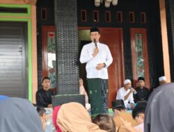 Dalam Rangka Lebaran Anak Yatim Piatu, Kades Karangharum Santuni 100 Orang Yatim Sekaligus