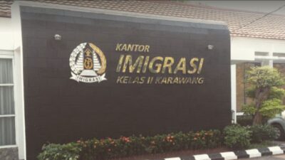 Langgar Aturan,Imigrasi Karawang Deportasi  WNA Assl China dan Jerman 