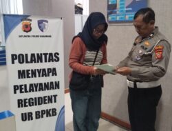    “Polantas Menyapa”,Berikan Pelayanan Humanis dan Transparan di Samsat Karawang