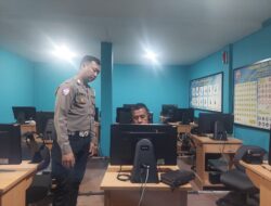 Edukasi dan Informasi Dalam Pelayanan Penerbitan SIM di Polres Karawang 