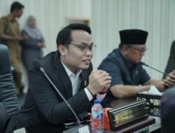 Anggota Komisi IV DPRD Karawang, Didin Sirojudin Terapkan Pendidikan Karakter Islami Kepada Para Siswa
