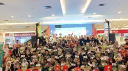 Ayyubi Foundation  dan Karawang Peduli Ajak Puluhan Anak Yatim Belanja Bareng di Mall KCP 2