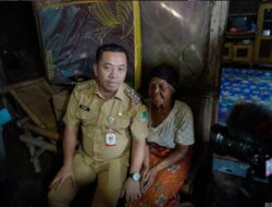 Pemkab Karawang Berikan Bantuan Rutilahu di Kelurahan Plawad 