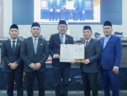 Bupati Karawang Sampaikan LKPJ Tahun 2025 dalam Rapat Paripurna DPRD