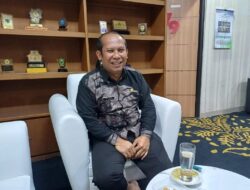 BPK berikan Penghargaan Zerro Finding kepada Setwan DPRD Karawang 