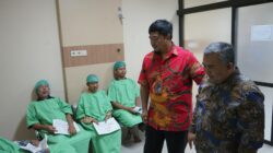 Pupuk Kujang Gelar Operasi Katarak Gratis Turunkan Angka Kebutaan Masyarakat