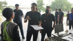 Imigrasi Karawang Gelar Patroli, Ingatkan Penjamin Kooperatif Laporkan Aktivitas dan Keberadaan WNA