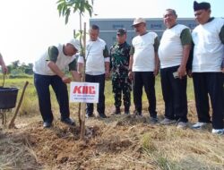 Peringati Hari Lingkungan Hidup Sedunia,Telaga Desa-KIIC  Tanam 500 Pohon di Desa Wanajaya