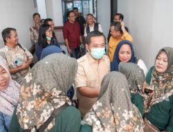 Bupati Karawang Tinjau Pelayanan MOW Massal di RSUD Karawang